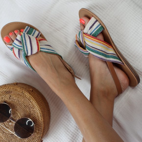 🚨//Island Gal// Multi Color Sandal - Picture 4 of 8